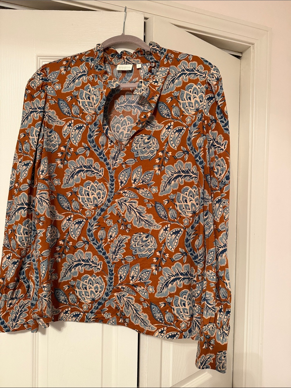 Spartina 449 Rust Floral V-Neck Long-Sleeve Top